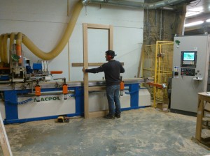 Fabrication de menuiseries bois dans notre atelier